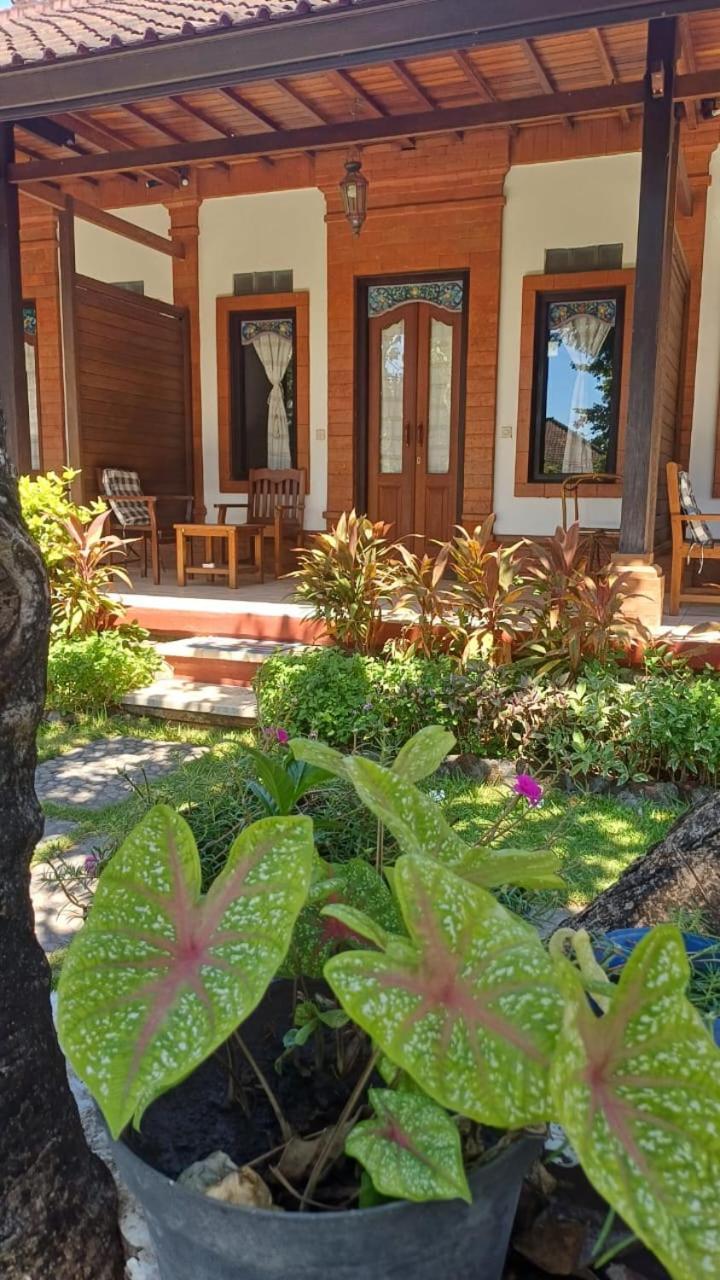 The Beach Bungalows & Turtle Sanctuary Pemuteran Esterno foto